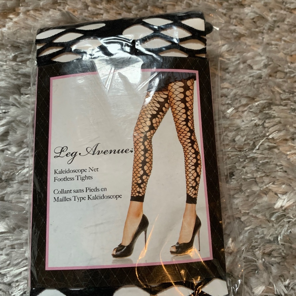 Leg Avenue fishnet tights